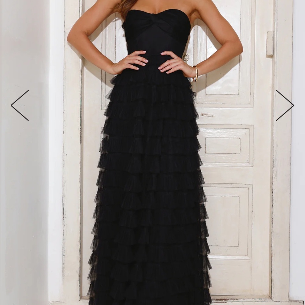 Hello Molly LOVERS IN PARIS STRAPLESS TULLE MAXI DRESS BLACK